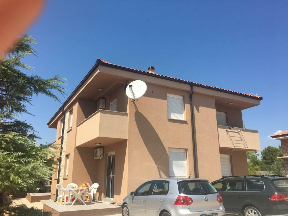Apartment Matic Vrsi Εξωτερικό φωτογραφία